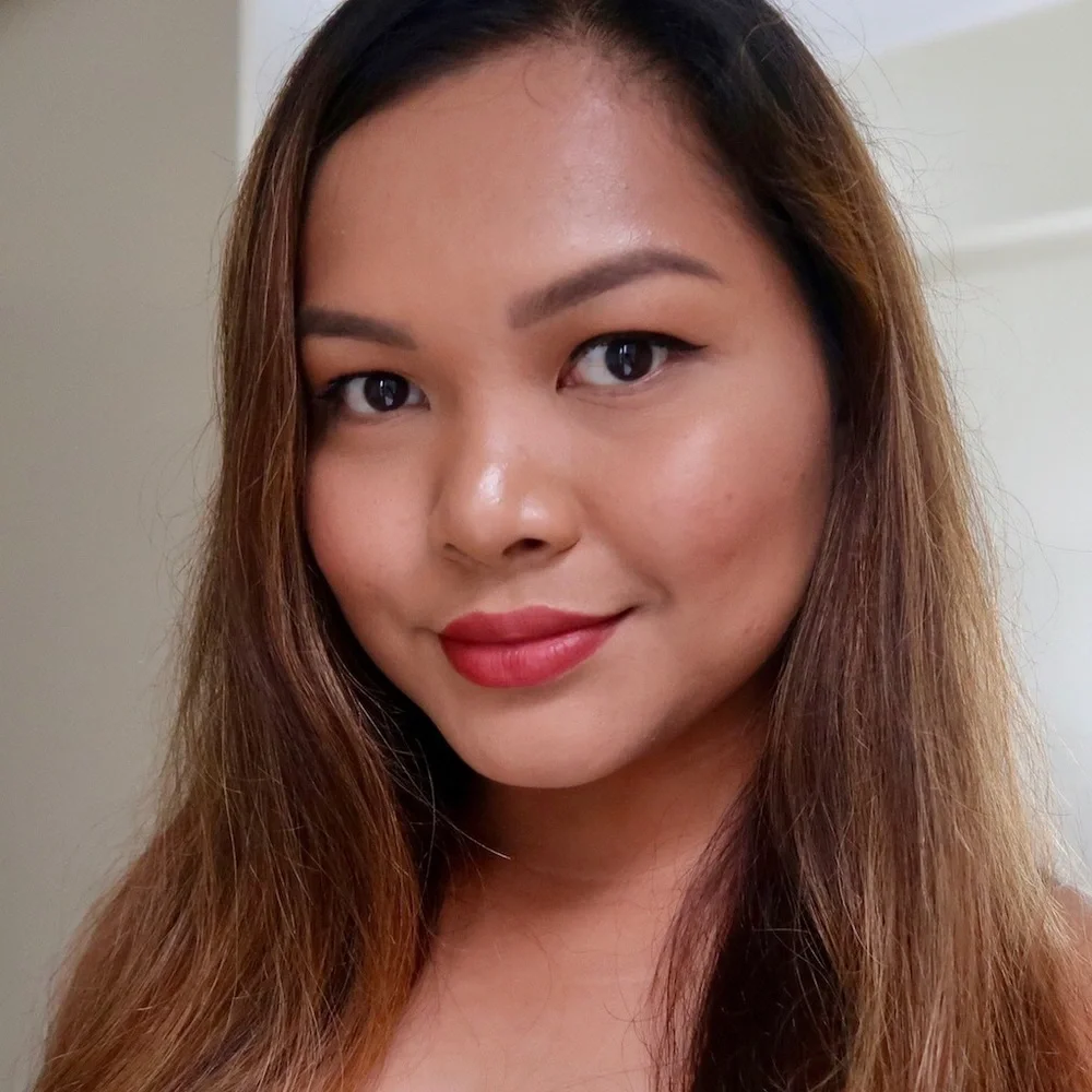 BNIB MAC Cosmetics Powder Kiss Lipstick — Devoted To Chili - Picture 3 of 5